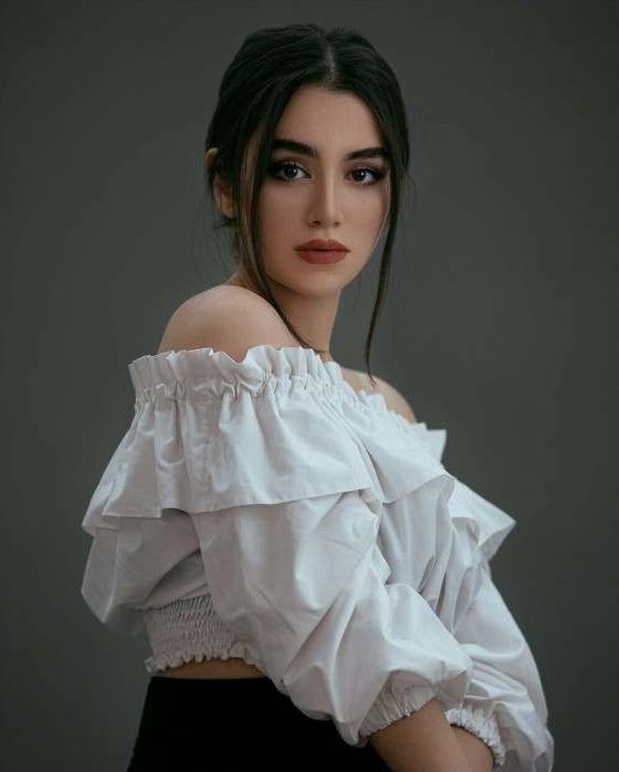 Look 3